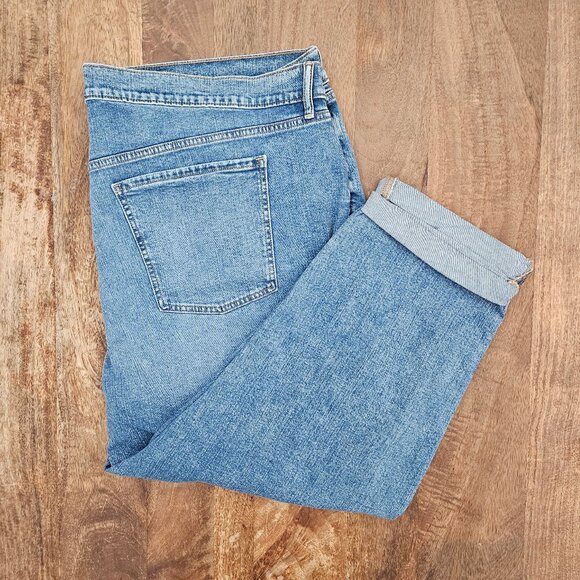 Old Navy Jeans Womens 26 Plus Sized Light Mid-Rise Boyfriend Rolled Hem NWOT - Picture 1 of 8